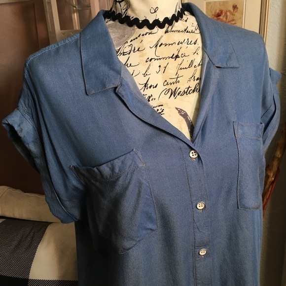 Jachs Girlfriend rolled sleeve rayon denim look top - Picture 2 of 8
